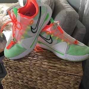 Nike paul George 4 mens size 10.5